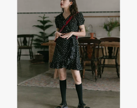 女夏v领一片式雪纺碎花鱼尾裙子短款小个子泡...
