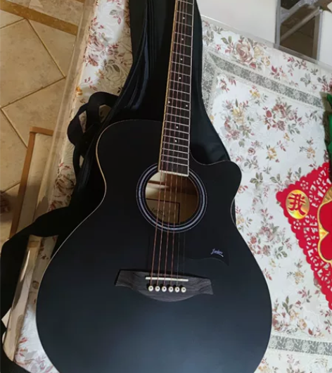 吉他lankro 新手专用~ 感兴趣的...