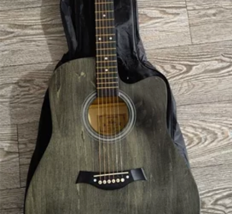 kamoer（卡摩迩）41寸吉他 95新 ...