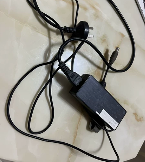 联想电脑e530电源线 新旧如图 不包邮L...