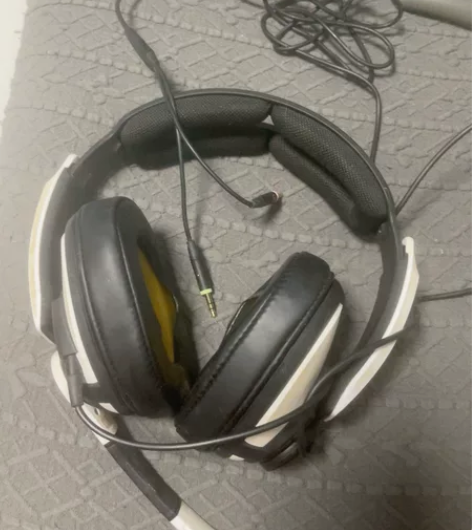 森海塞尔 GSP 301游戏耳机  一点没...