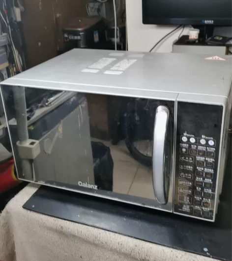 格兰仕800W20升微波炉，正常使用，自提...
