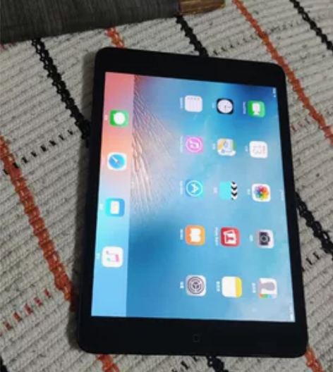 苹果iPad迷你1,黑色国航64G WiF...