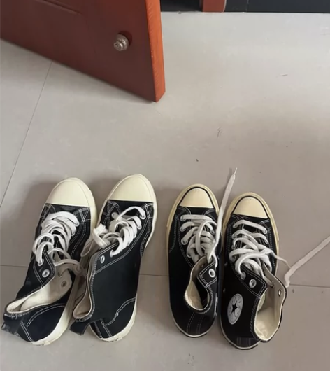 帆布鞋一双37码 一双42码个人感觉有点偏...