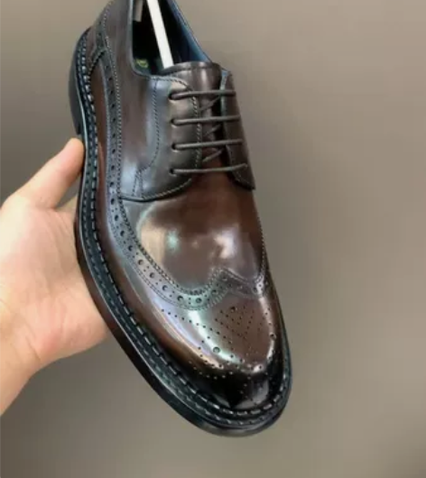 意大利诺贝达品牌原盒包装进口牛皮手工擦色商...