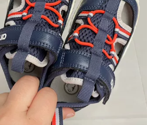 安踏春秋款，24码，细节看图 感兴趣的话点...