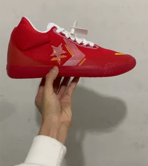 过年了喜庆，这个匡威系列的所有篮球鞋都有货...