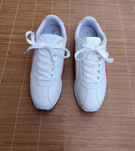 43码 彪马运动鞋 ...