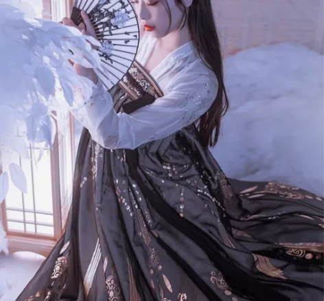 【科幻】艺缕家成品布汉服云鹤内六外六+大袖...
