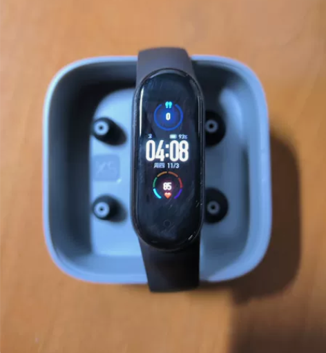 小米手环5,无nfc,浙江包邮,售出不退换...