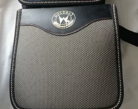 正版老故事片带包装两包,33部,每部2张;...