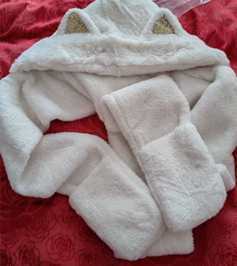 全新的！买帽子送围巾 不掉毛亲肤柔软 两件...