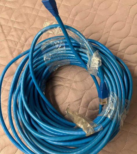 17米 网线30块钱卖了。  懂的都懂 送...