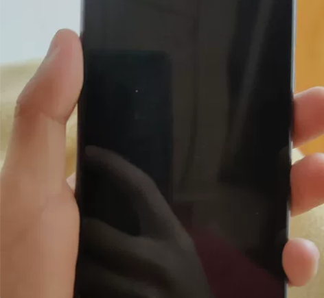 小米8se 屏幕坏了开不了机了,右上角有点...