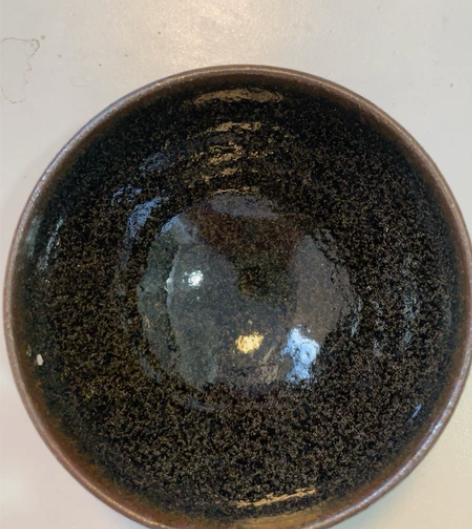 熊忠贵爱徒，行云龙窑。湿胚上釉，古法龙窑柴...