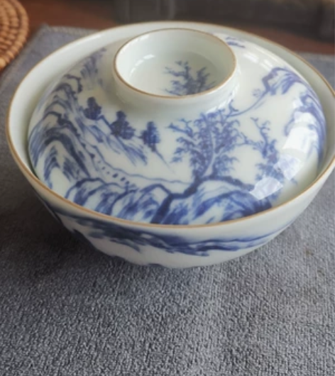 老九谷青花 纯手绘 发色极好 品相完美...