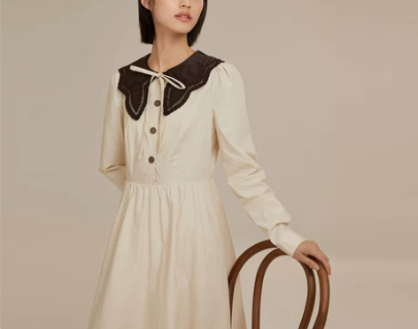 【小田专享】茵曼新款女镂空蕾丝花边翻领蝴蝶...