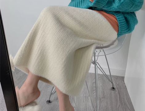 针织半身裙女秋冬天配毛衣长裙加厚保暖包臀一...