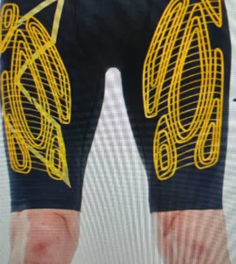 2XU MCS男士压缩五分短裤，是有mcs...