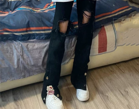 【出】破洞开叉牛仔裤子女春夏设计感小众高腰...