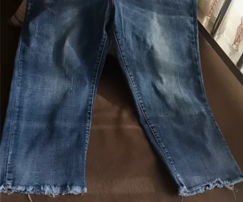 夏季女士七分牛仔裤，微弹，裤长73CM腰围...