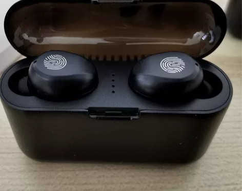 清仓处理全新夏新入耳式蓝牙耳机,高清音质,...