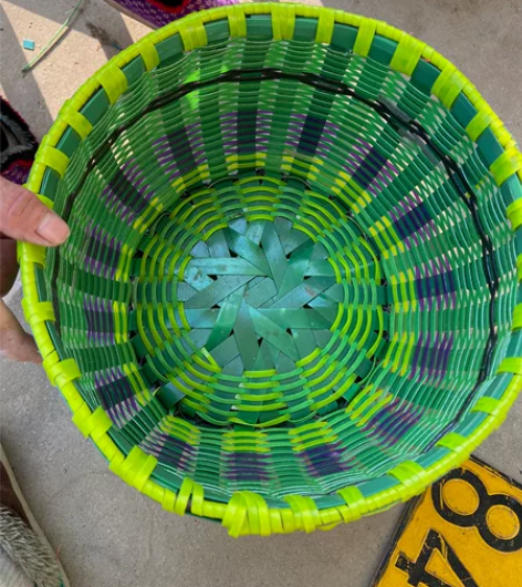 手工编织花篮 感兴趣的话点“我想要”和我私...