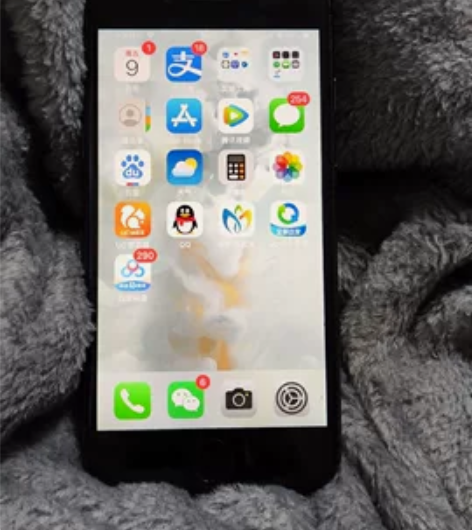 苹果8国行64G，闲置出，有指纹，无锁可自...