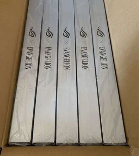 华硕ROG键盘EVA联名限量版蓝轴，全新现...