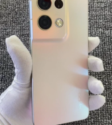 Oppo reno 8pro ，85256...