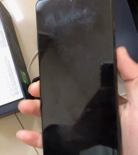 黑鲨5pro 12256 四月份购买 保修...