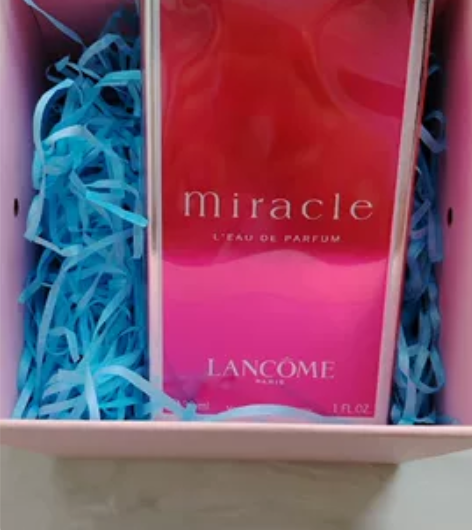 兰蔻奇迹香水 这个香味很多女孩子都大爱 ，...