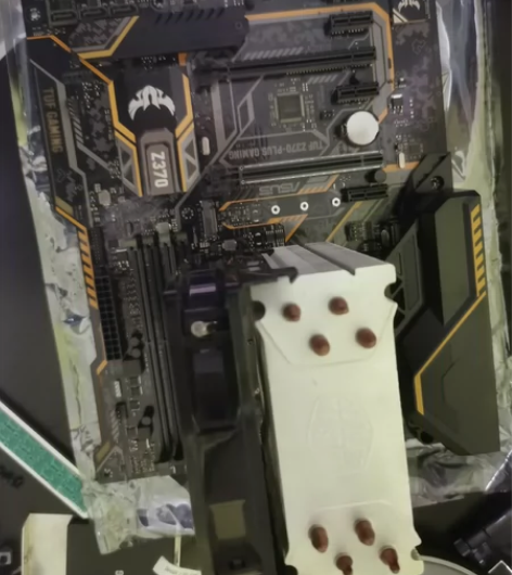 英特尔 i7 8700+Asus/华硕 T...