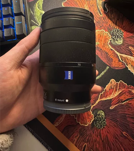 ZEISS蔡司24-70f4sony微单镜...