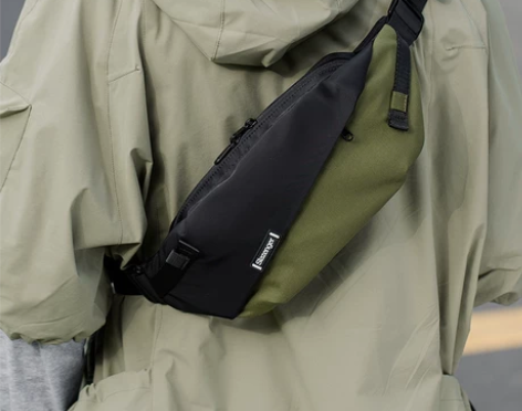 slazenger潮牌休闲男女胸包日系斜挎...