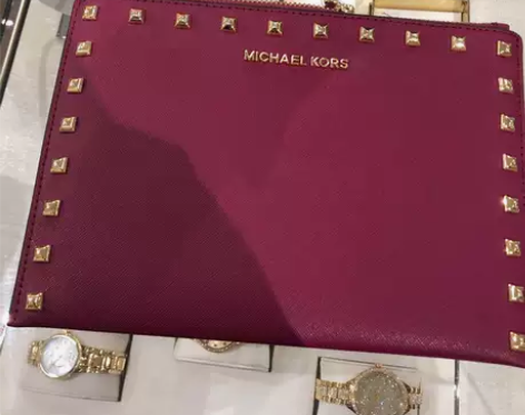 michael kors 铆钉mk手拿包 ...