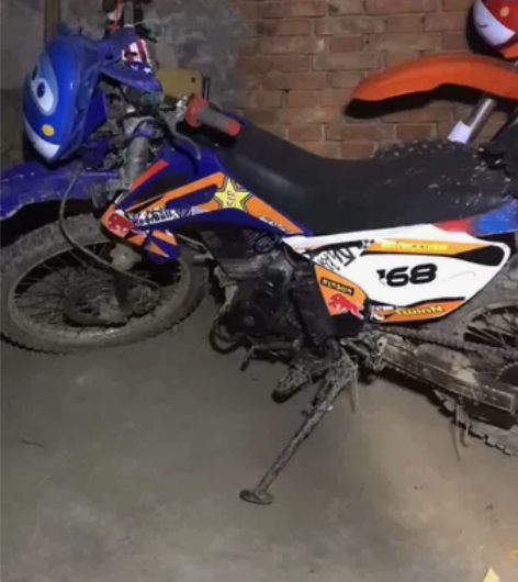 越野 高赛 摩托 250 整备两台CQR下...