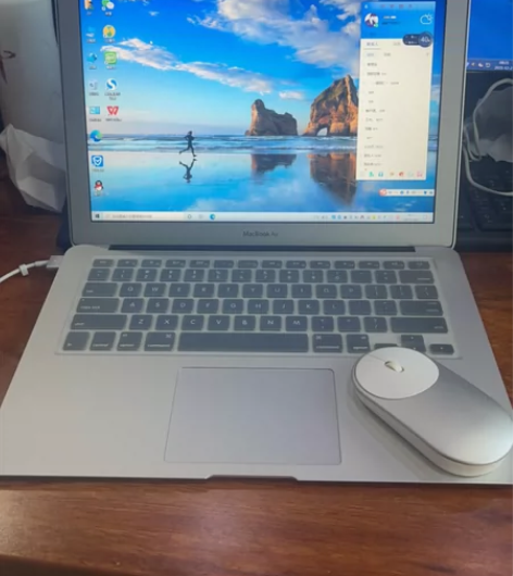 苹果笔记本，macbook airD32买...