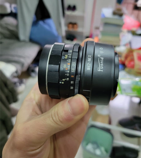 宾得太苦玛 35 3.5，接了个索尼转接环...