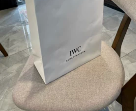 万国手表原装手提袋，购物袋，万国原装正品礼...