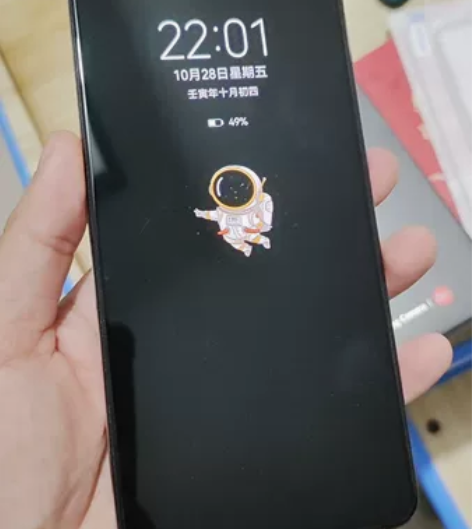华为 Mate 30，4G版。星河银 8G...