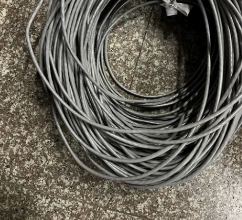 80米8芯网线处理，灰色网线，，实物拍摄的...