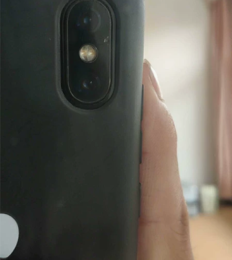 小米8，自用的无任何问题，无拆修，支持验机...