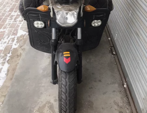 力帆跨骑摩托车，型号LF150，目前正常使...