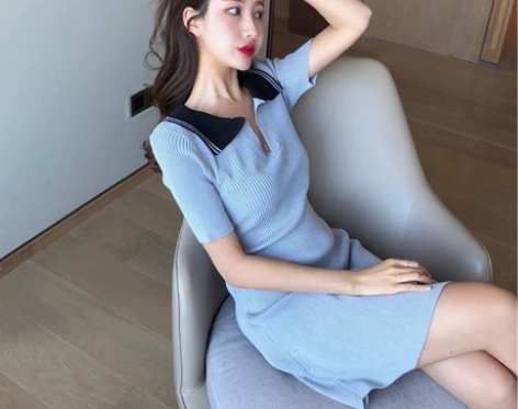 小翻领针织连衣裙女夏修身显瘦气质收腰a字裙...