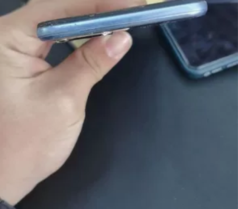 华为畅享8 6+64G，功能全好，屏幕有点...