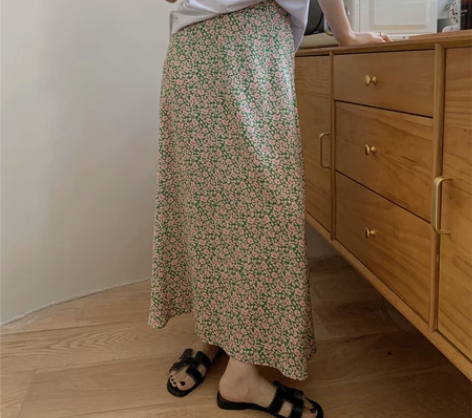 2022新款夏日碎花仙女凉凉裙子a字裙通勤...