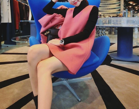 小潘潘秋装a字裙无袖粉色连衣裙女毛呢背带裙...