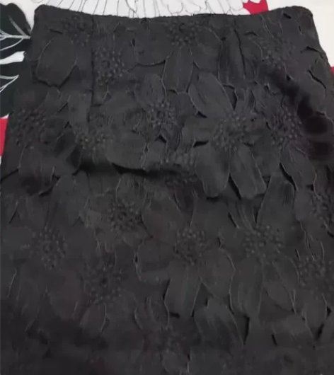 全新 春装新款百搭韩版蕾丝黑色修身包臀一步...