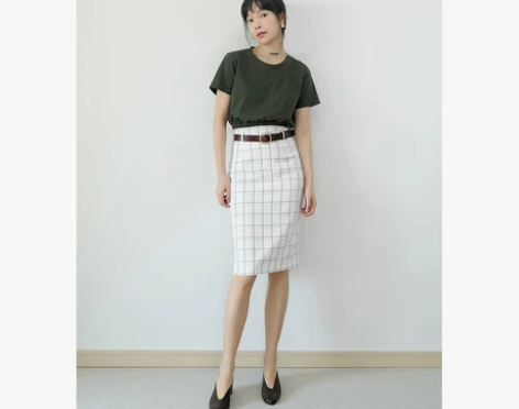 女士基本款格子一步裙 感兴趣的话点“我想要...